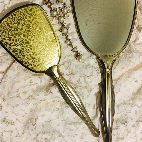 Vanity Set - Picture 3 of 7